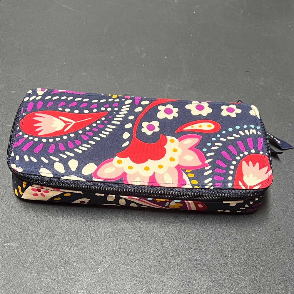 Vera Bradley Medicine Chest Floral Patterned Women's Bag